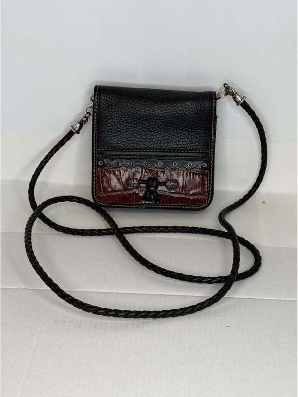 Leather Crossbody Wallet